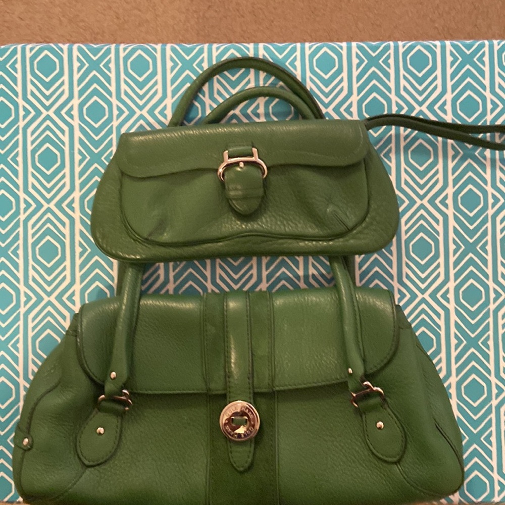 Authentic Cole Haan, invalided listing double.